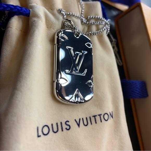 Louis Vuitton Accessories Louis Vuitton Monogram Locket Necklace
